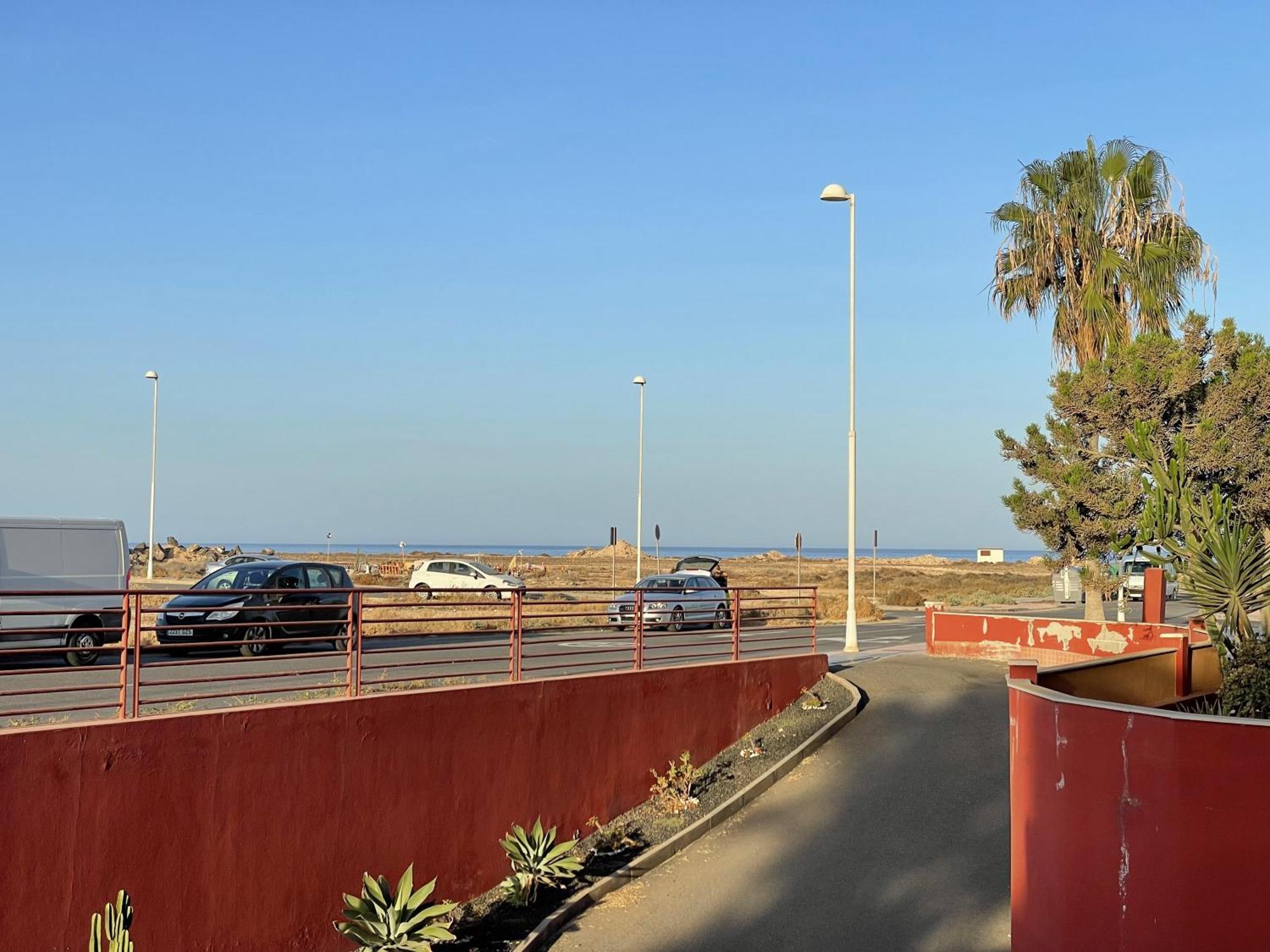 Beiramar La Caleta, Piscina Y Wifi Gratis, Tranquilidad Junto Al Atlantico Parque Holandes Exterior foto